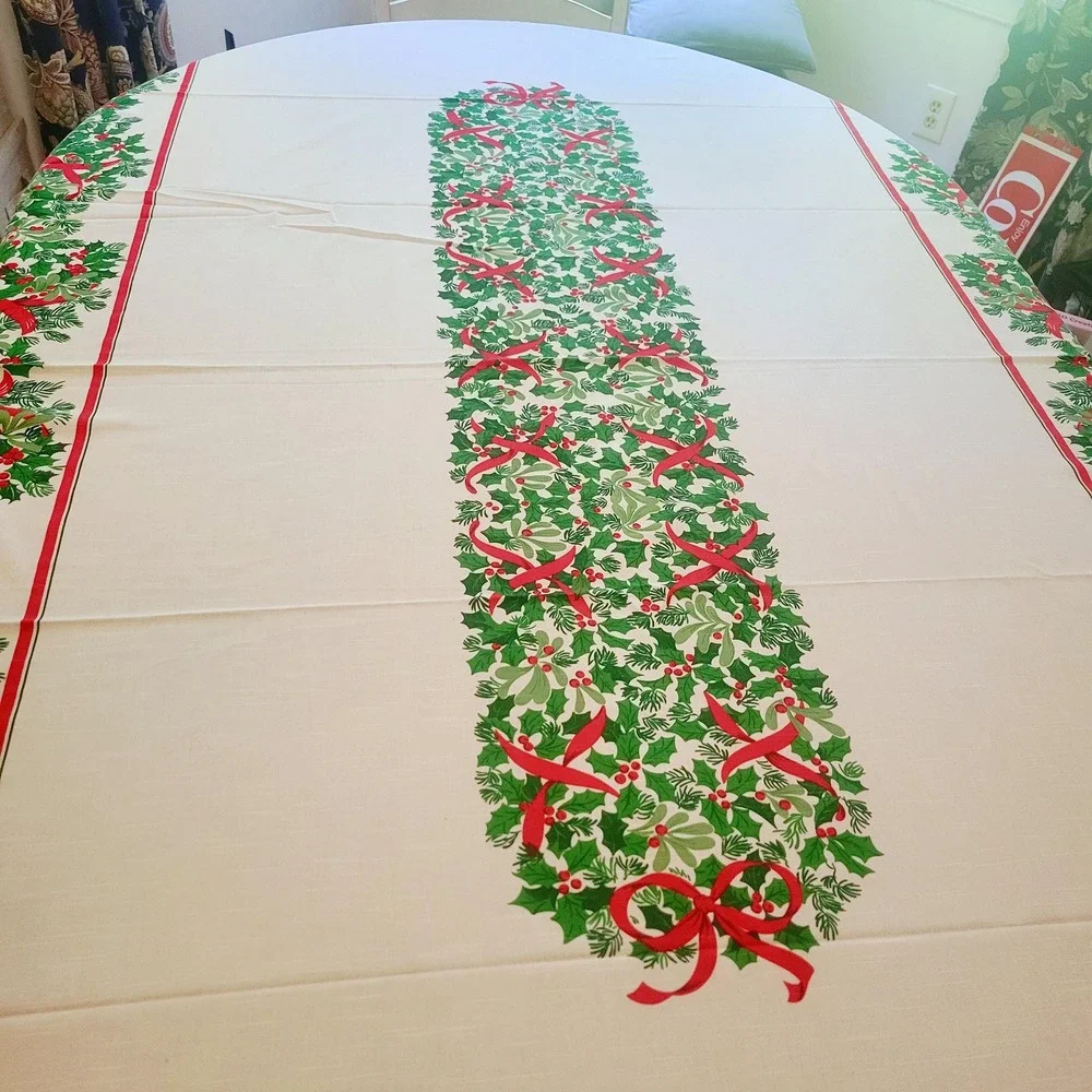 Vintage Christmas Tablecloth Mid Century 1960s 62x102